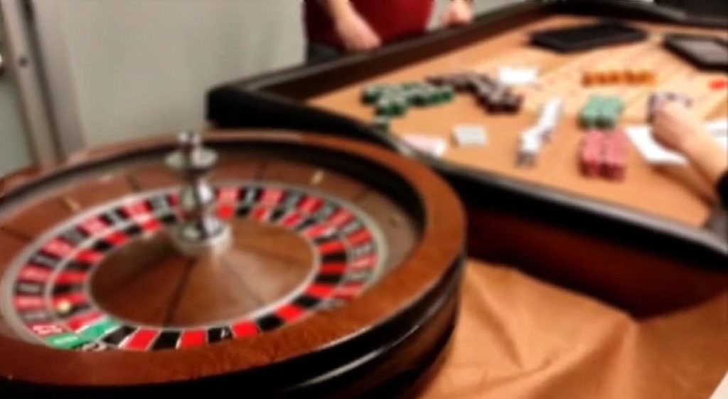 Komik Kumarhane Baskını