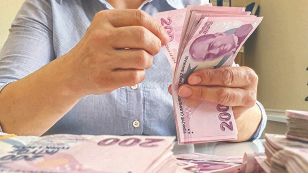 EMEKLİ’YE %25 ZAM