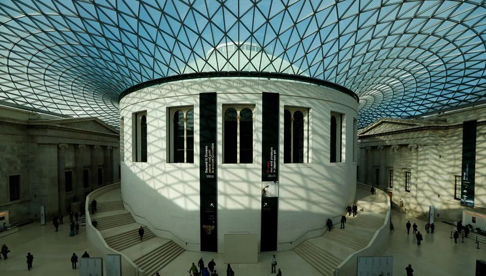 İngiltere “Asante Kraliyet mücevherleri” olarak bilinen Gana’ya ait eserleri geri gönderecek